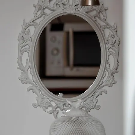 Spacious In The Center Of By Renters Apartment Łódź